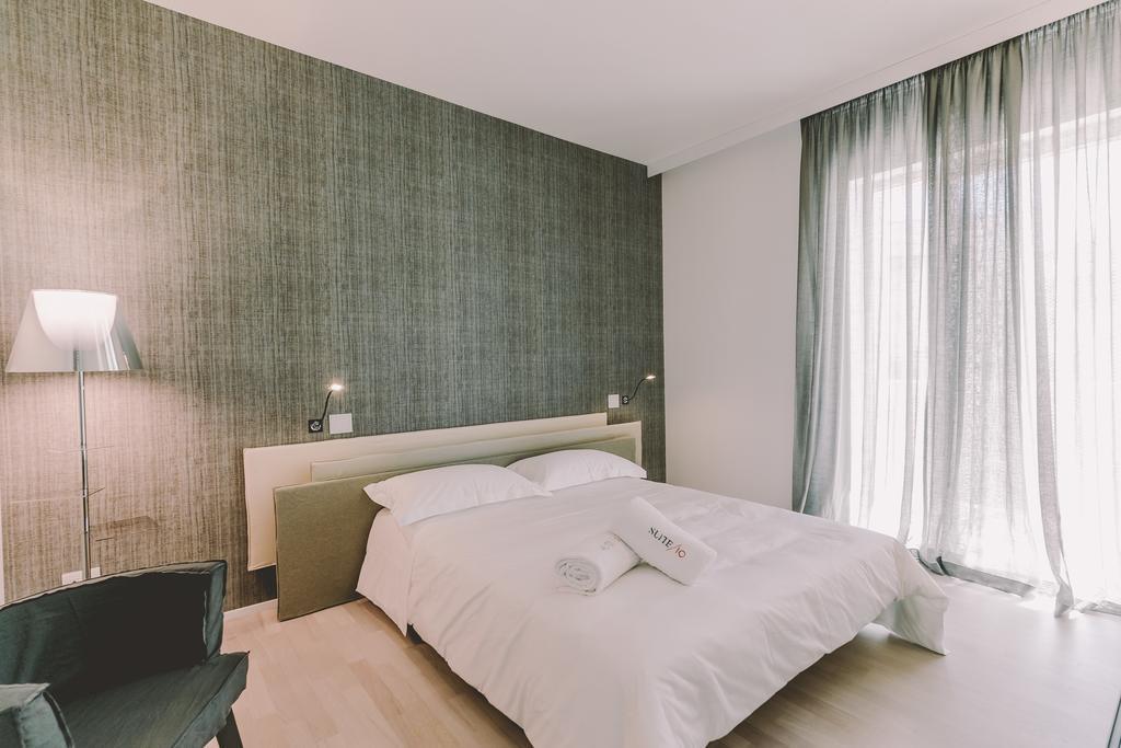 Suite con 1 Camera da Letto e Balcone