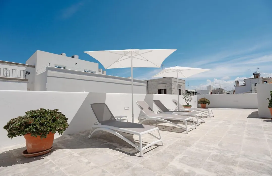 Donna Domenica Boutique Suites-1