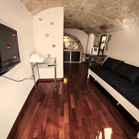 Tra le Mura-2