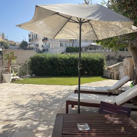 Lamanna Summer House-2