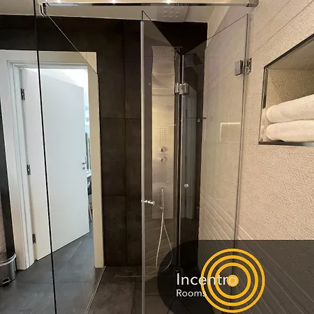 Incentro Rooms-3